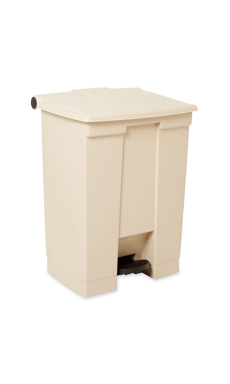 Caneca-de-pedal-Beige-45-Litros-Rubbermaid-Commercial-diagonal-izquierdo