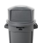 Tapa-BRUTE--Domo-Gris-121-Litros-Rubbermaid-Commercial-tapa-puesta-de-frente