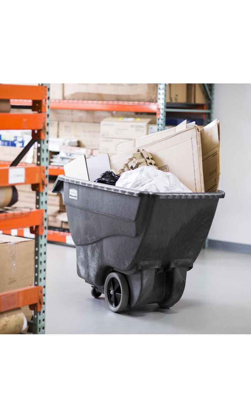 Carro-Volcador-espuma-estructural-600-lbs-en-uso